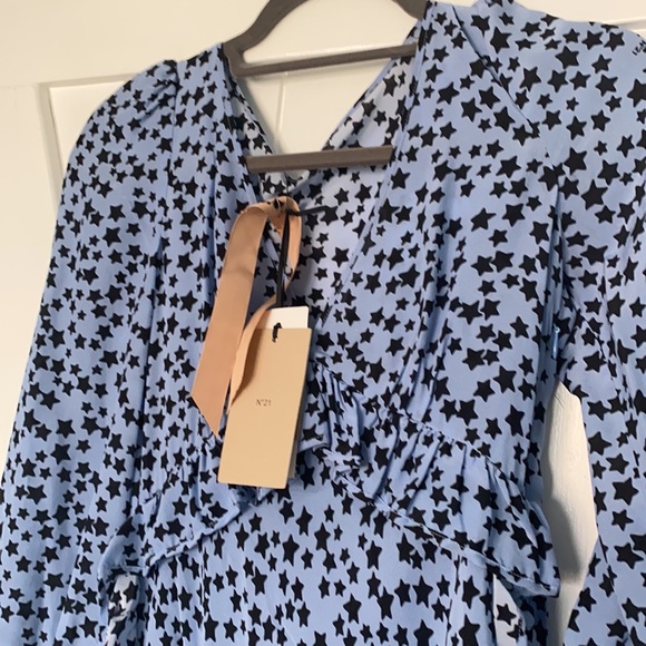 ⭐️No. 21 Star-Print Ruffle Silk Short Dress - Picture 7 of 10